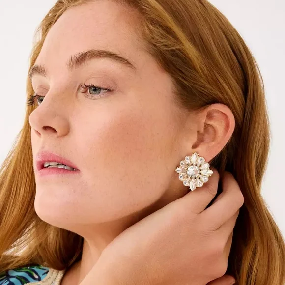 Lilly Pulitzer Spicy Socialite Stud Earrings - Picture 2 of 6